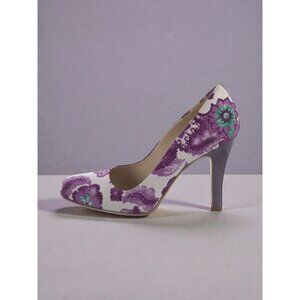 BURBERRY Purple White Floral Pumps Heels Size 36 / US 6